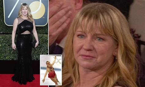 Tonya Harding Chokes Back Tears At Golden Globes