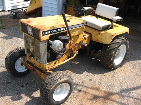 My 1970 Allis Chalmers B 212 Garden Tractor Lawn