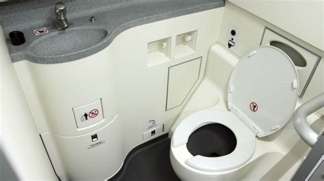 10 Fascinating Facts About Airplane Bathrooms Mental Floss