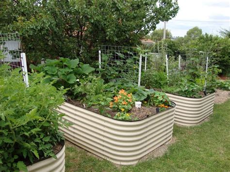 Eat At Dixiebelles Raised Wicking Worm Garden Bed Instructions