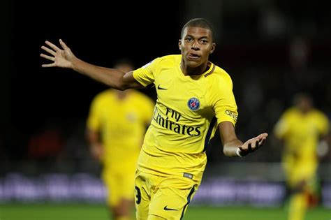 « l'ambition, c'est l'endroit vers lequel on se sent capable d'aller. Mbappe wanted to join Barcelona instead of PSG - Agent - Daily Post Nigeria