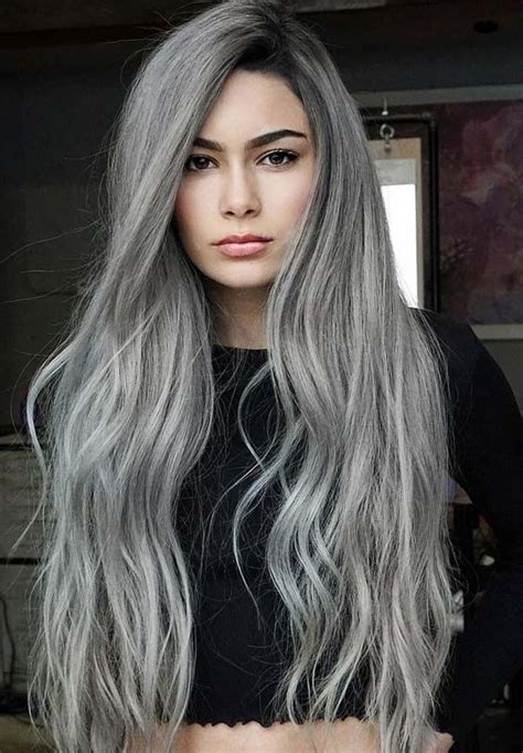 Cabello Gris Plata Apuéstale A La Atrevida Tendencia De 2019 Grey Hair Dye Silver Hair Color