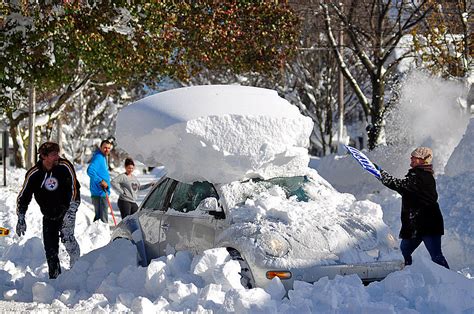 Mainers Here Are 7 Easy Steps To Clean Snow Off Your Car