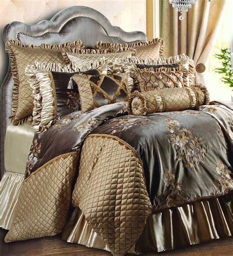 For special and customized king bed ensemble, you can contact various sellers on the site for deals specifically tailored to your needs, including large orders for institutions and businesses. Victorian Bedding Ensembles-Opulence and Luxury Fit For A ...