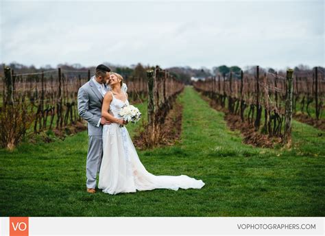 Saltwater Farm Vineyard Wedding Alanna Justin Vo
