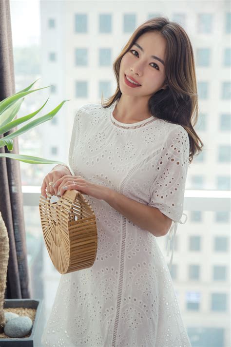 Korean Model An Seo Rin in Fashion Photoshoot May 2017 - Asian Beauty Image
