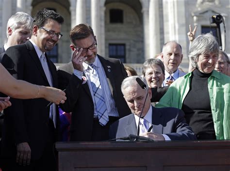Minnesota Governor Signs Same Sex Marriage Bill Cbs News