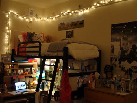 My Freshman Dorm Room Love This Idea Of The Desk Under The Bed For