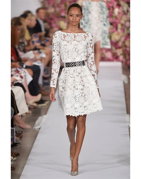 Lyst Oscar De La Renta Floral Lace Belted Dress In White
