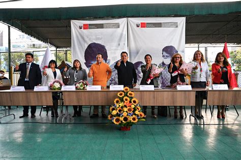 Maestras Asumen La Dirección De Cuatro Ugel En Lima Metropolitana Drelm