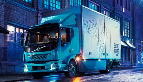 Volvo Trucks präsentiert ersten Elektro Lkw ecomento de