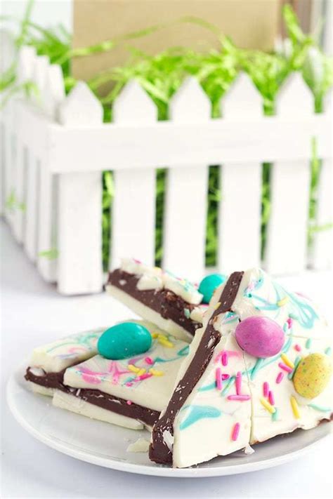 Easter Truffle Bark Cookie Dough And Oven Mitt Chocolate Candy Melts Candy Recipes White