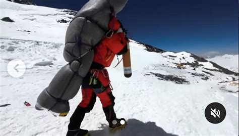 sherpa convinces climber to let him make rare death zone rescue on mt everest