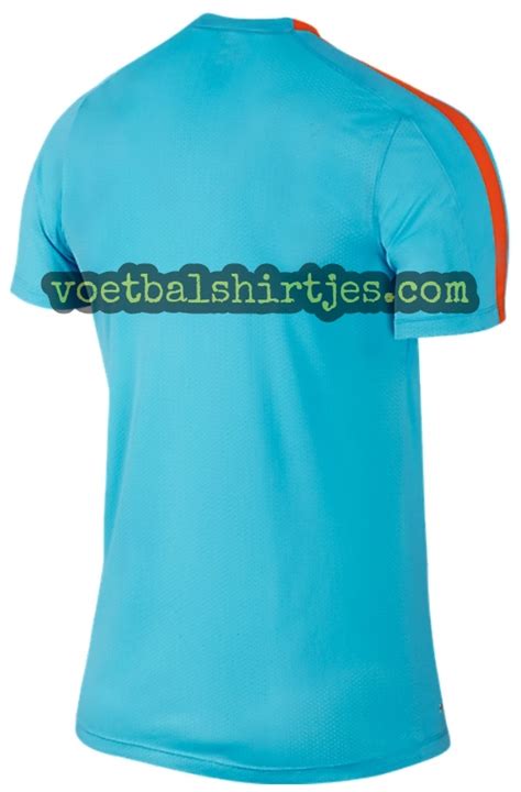 We je op aanbiedingen vergelijk de goedkoopste aanbiedingen vergelijk de goedkoopste. Nederlands Elftal trainingsshirt 2016 - Oranje shirt EK 2016