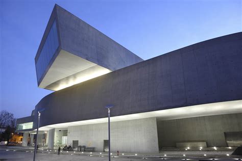 Zaha Hadids Best Buildings Architect Dead At 65 Bloomberg