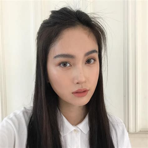 Nong Poy Transgender Instagram Photo Makeup Girl Beauty Yoga Make Up Beauty Makeup