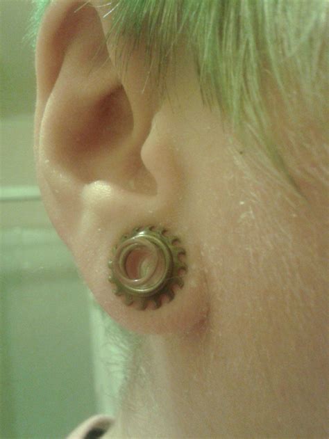 How To Stretch Your Ears Safely The Complete Gauge Guide