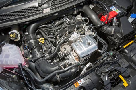 6e Titre Mondial Daffilé Pour Le Moteur Ford Ecoboost 10 Litre