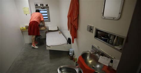 California Lawmakers Move To Ban Solitary Confinement For Long Stints And Vulnerable Inmates