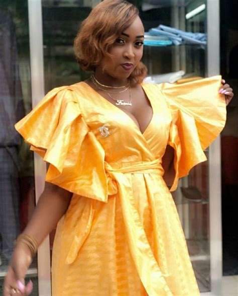Pin By Camara Aissatou On Occasion Quick Fashion African Attire
