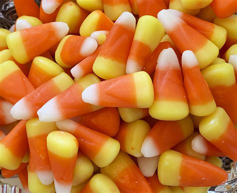 Love It Or Hate It Feelings Run High Over Candy Corn Come Halloween