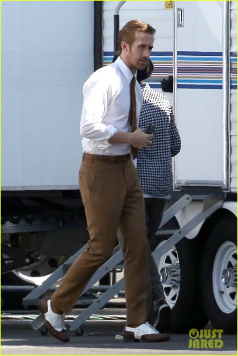 Ryan Gosling Suits Up For La La Land Filming In Pasadena Photo