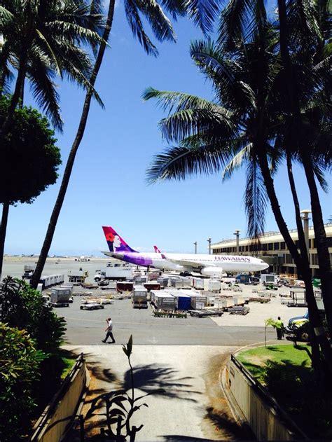 In Honolulu Airport Hal ️ Honolulu Hawaii Oahu