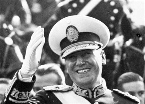 7 de junio de 1943 Perón es designado Jefe de la Secretaría del