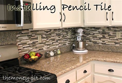 How To Tile A Kitchen Backsplash Using Pencil Tile A Great Tutorial On