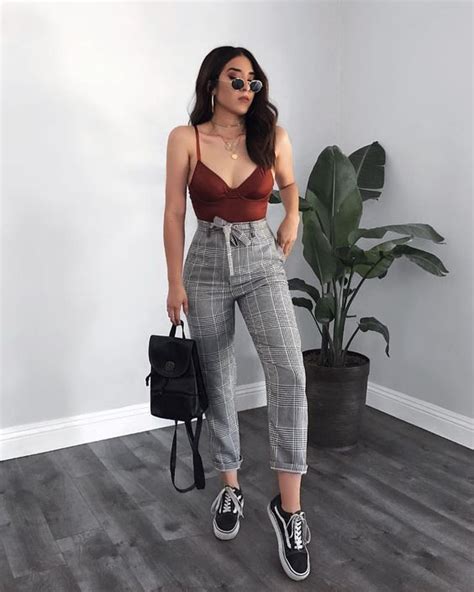 40 Plaid Pants Outfit Ideas For 2022 How To Style Plaid Pants