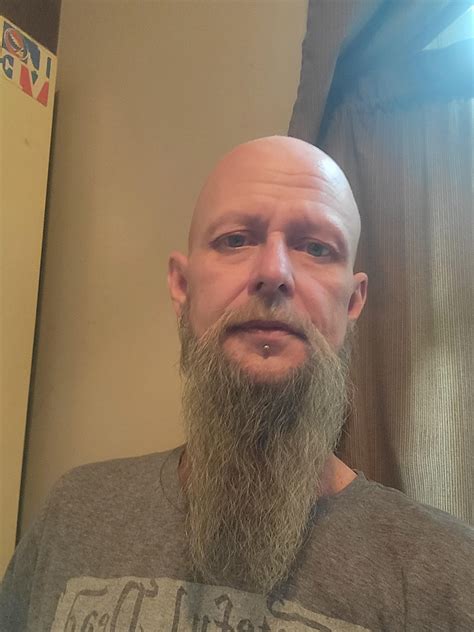 Some people have good and bad hair days. I had a good beard day! : r/beards