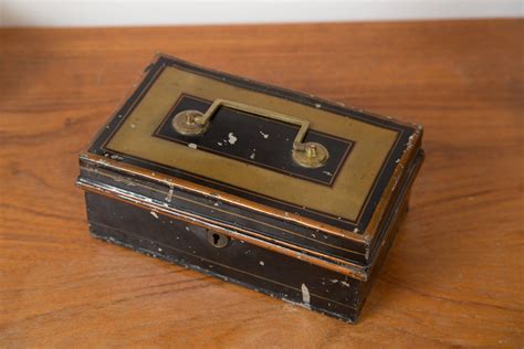 Vintage Metal Cash Box Gold And Black Bankers Box Coins Petty Cash