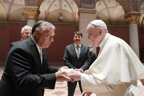 Slobodna Dalmacija Papa Franjo stiže u posjet Mađarskoj glavna tema