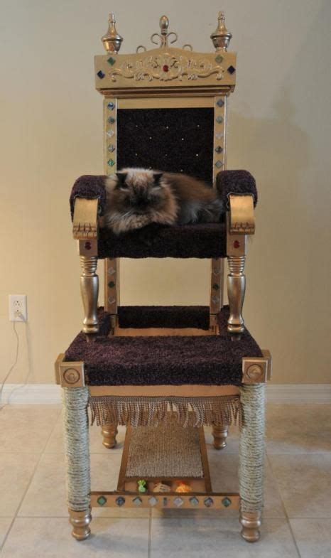 Royal Throne Scratching Post Modern Cat Spoiled Pets Cat Tower