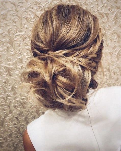 30 Trendy Messy Updos For Long Hair Style Vp Page 25
