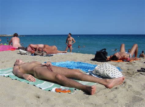 Guy Nude Beach Spycamfromguys Hidden Cams Spying On Men