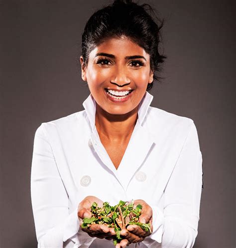 Celebrity Chef Anjula Devis Fool Proof Curry Readers Digest