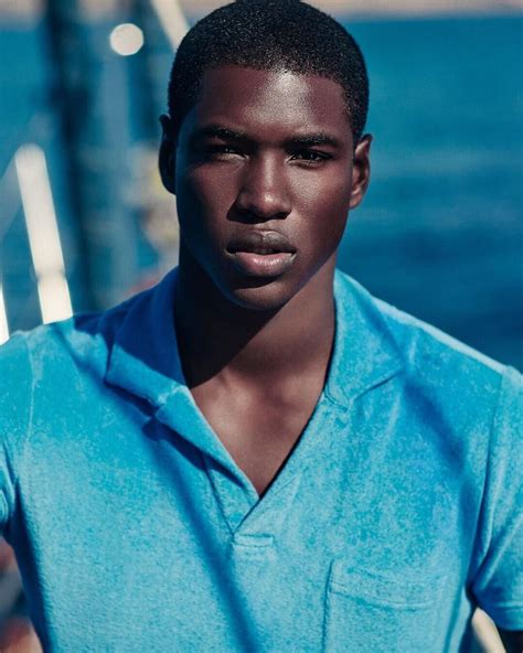 32 Fashion Tips For Dark Skinned Guys Dark Skin Boys Dark Skin Men