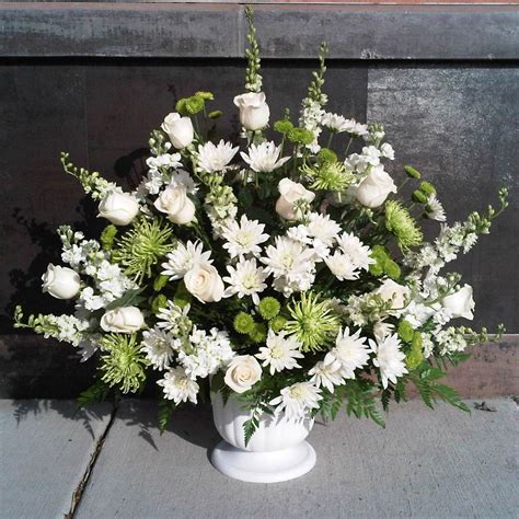 Lutz flowers was an original member of ftd. Memorial Service Flowers | Memorial service, Memories, Flowers
