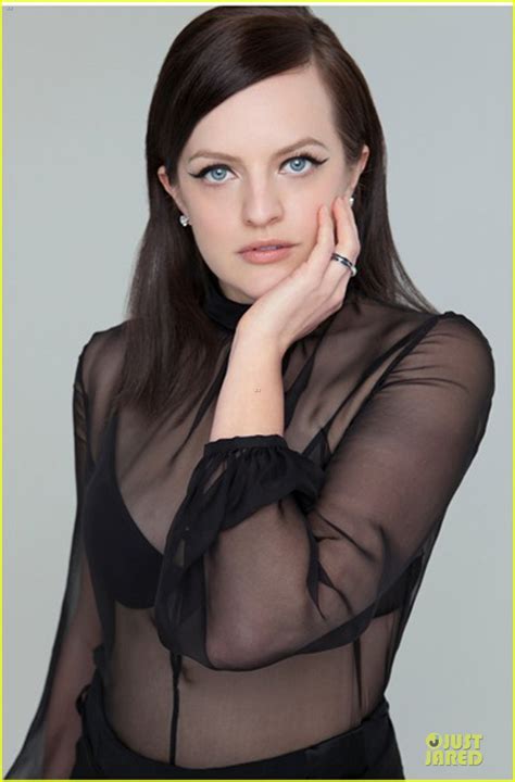 Mad Men S Elisabeth Moss Shows Off Black Bra In Sexy Top In Bello Photo 3085251 Elisabeth