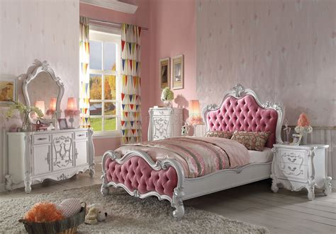 Sale ends in 1 day. Versailles Bedroom 30650 in Antique White w/Options