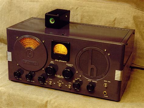 Hallicrafters Model S-20R Communications Receiver (1939)