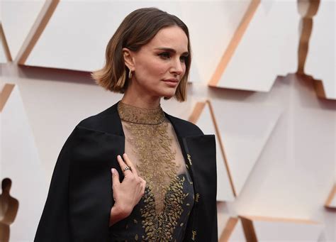 Rose McGowan Slams Natalie Portman Over Deeply Offensive Oscars Protest NZ Herald