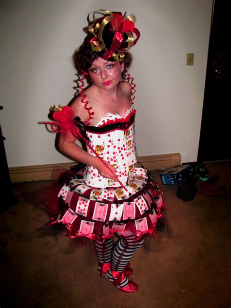 Diy alice in wonderland queen of hearts costume | maskerix.com. DIY Queen of Hearts Costume | DIY | Pinterest | Costumes and Halloween costumes