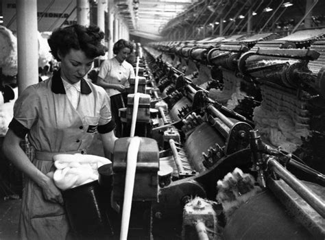 Fascinating Photos Of Lancashires Lost Cotton Mills And Workers