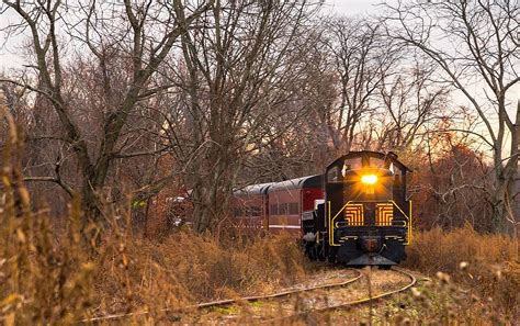 Hudson Valley Fall Foliage Train Ride In The Catskills