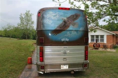 Check spelling or type a new query. Willie Nelson's Old Tour Bus Is Being Sold on Craigslist ...