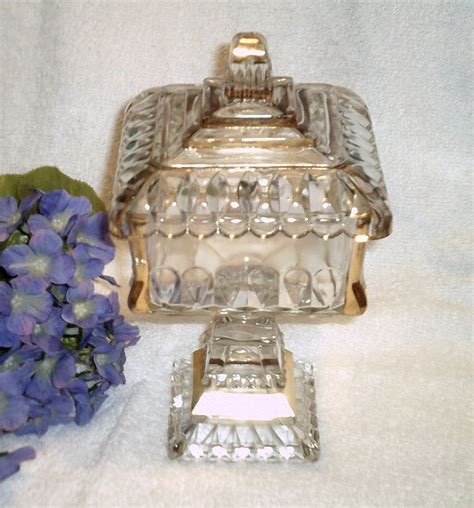 Vintage Jeannette Glass Wedding Box And Lid With Gold Trim Wedding Boxes Gold Trim Glass