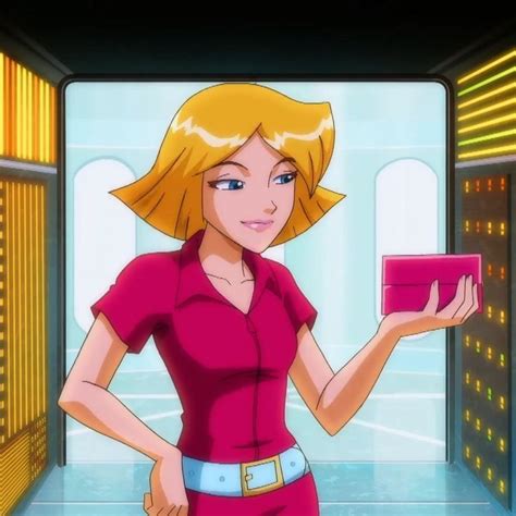 Clover Clover Totally Spies Totally Spies Girl Cartoon Characters