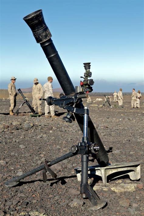 전세계 군대에서 지속적으로 활용되는 81mm 박격포 World Military Constantly Used 81mm Mortar
